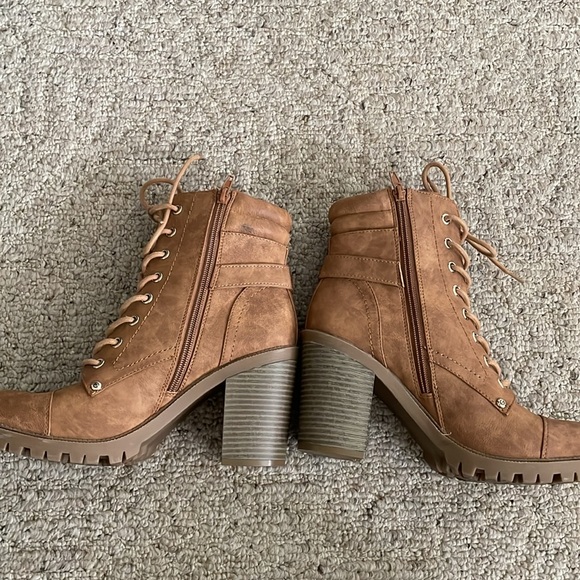 Guess Jaydyn High Heel Platform Combat Boots - Picture 6 of 13